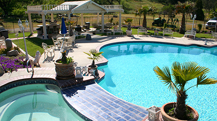 Central Coast Assisted Living - Atascadero Golden Years Resort