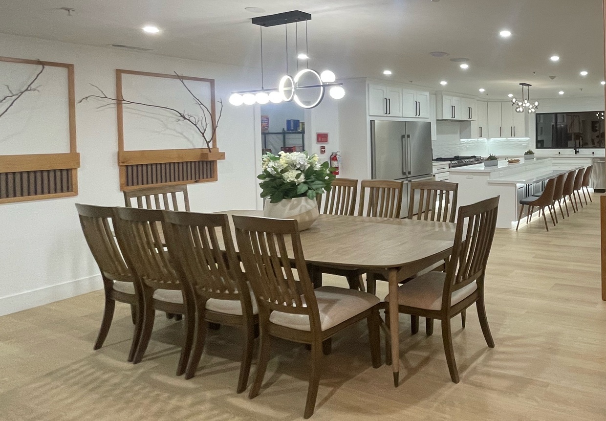 Atascadero Memory Care Assited Living - Nutritious Meals - Golden Years Resort